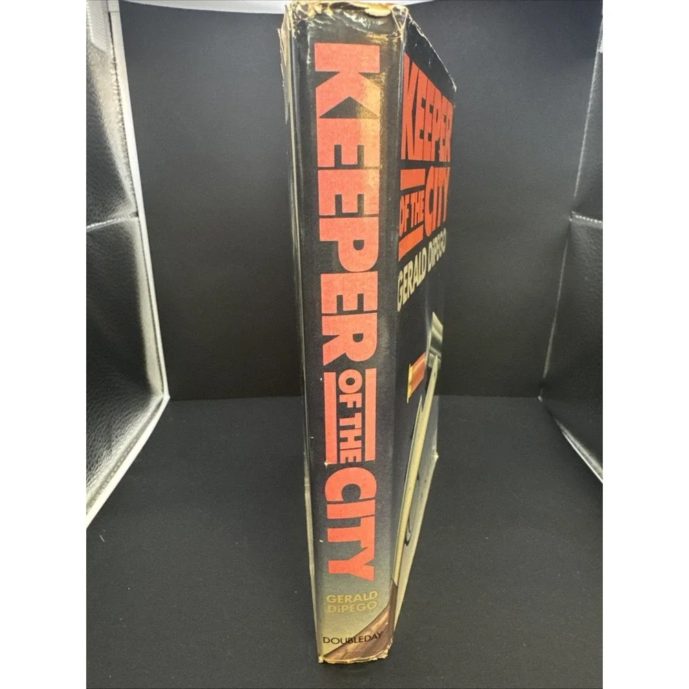 Keeper Of The City Gerald‎ Dipego 1987 1st Edition